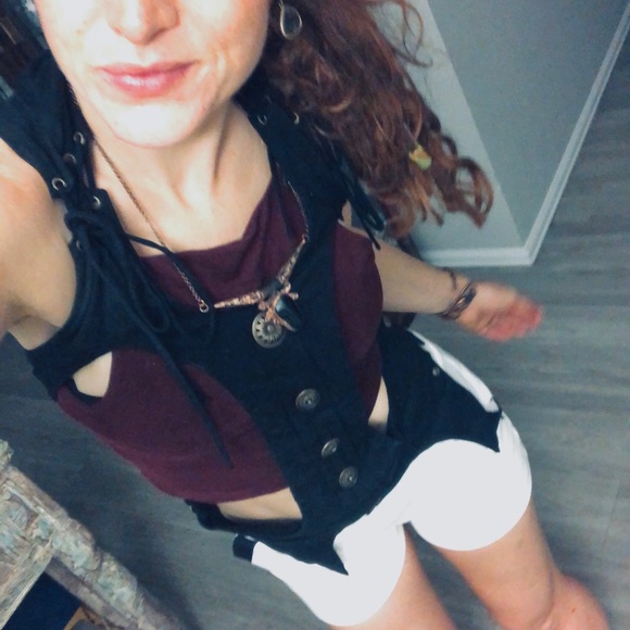 Meet your Posher, Mara - Picture 2 of 4